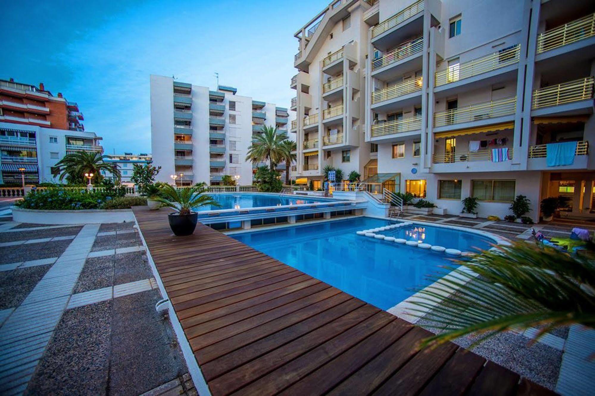 Ona * Salou